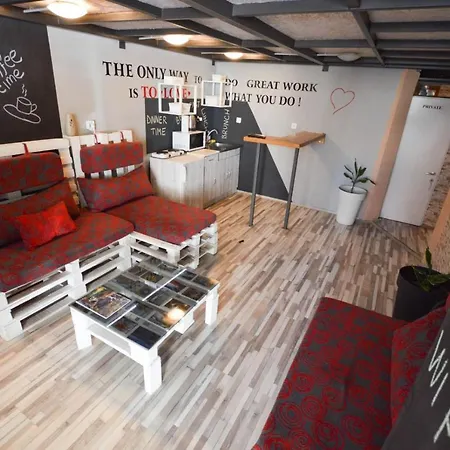 City Apartment Zadar アパート